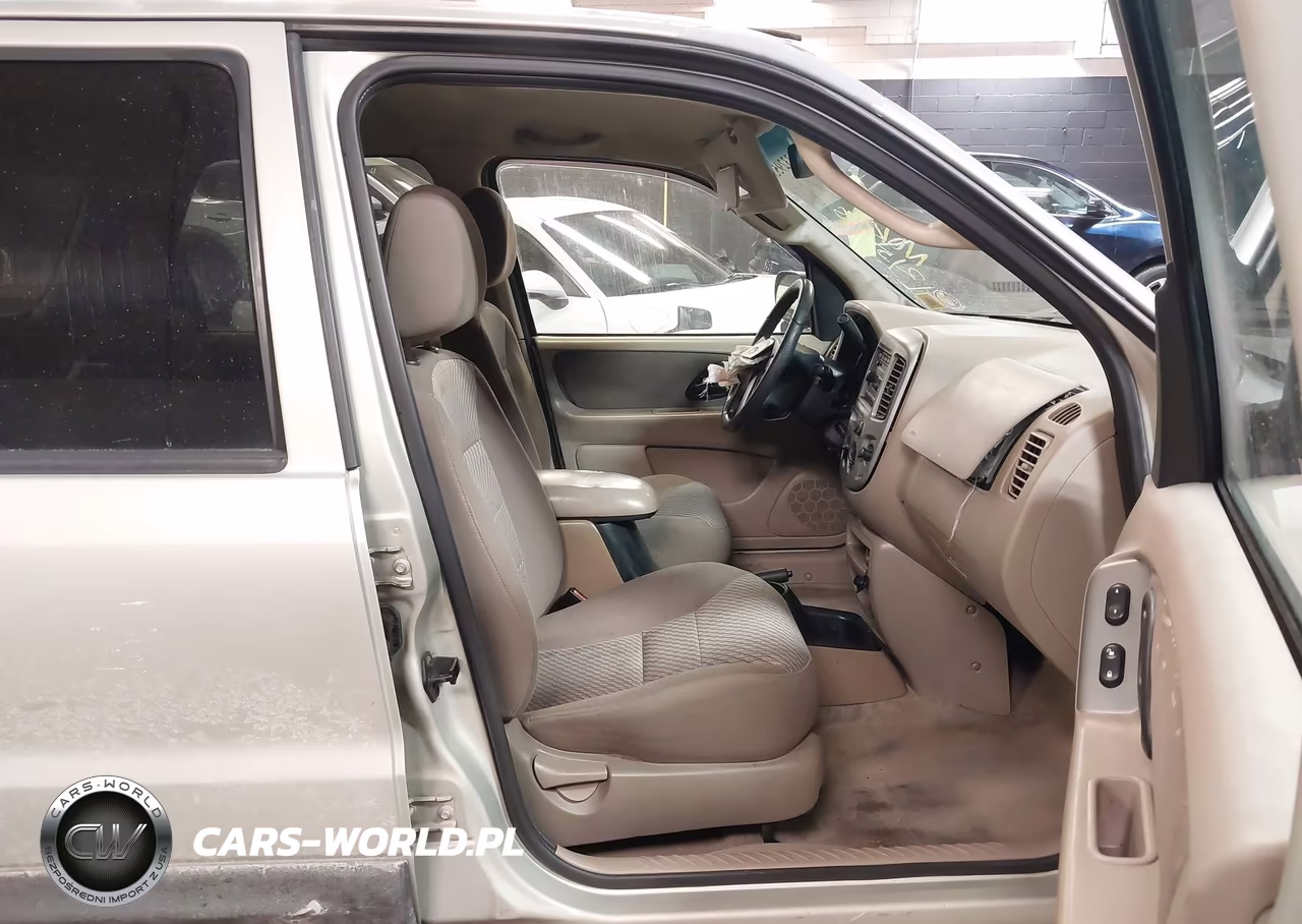 2003 Ford Escape Xlt VIN:1FMYU03133KA73458 - 5