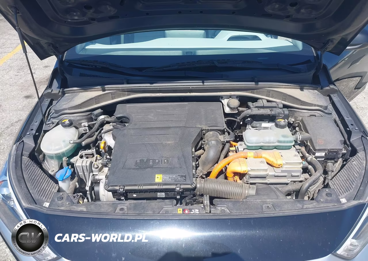 2020 Hyundai Ioniq Hybrid Blue VIN:KMHC65LC6LU218709 - 10