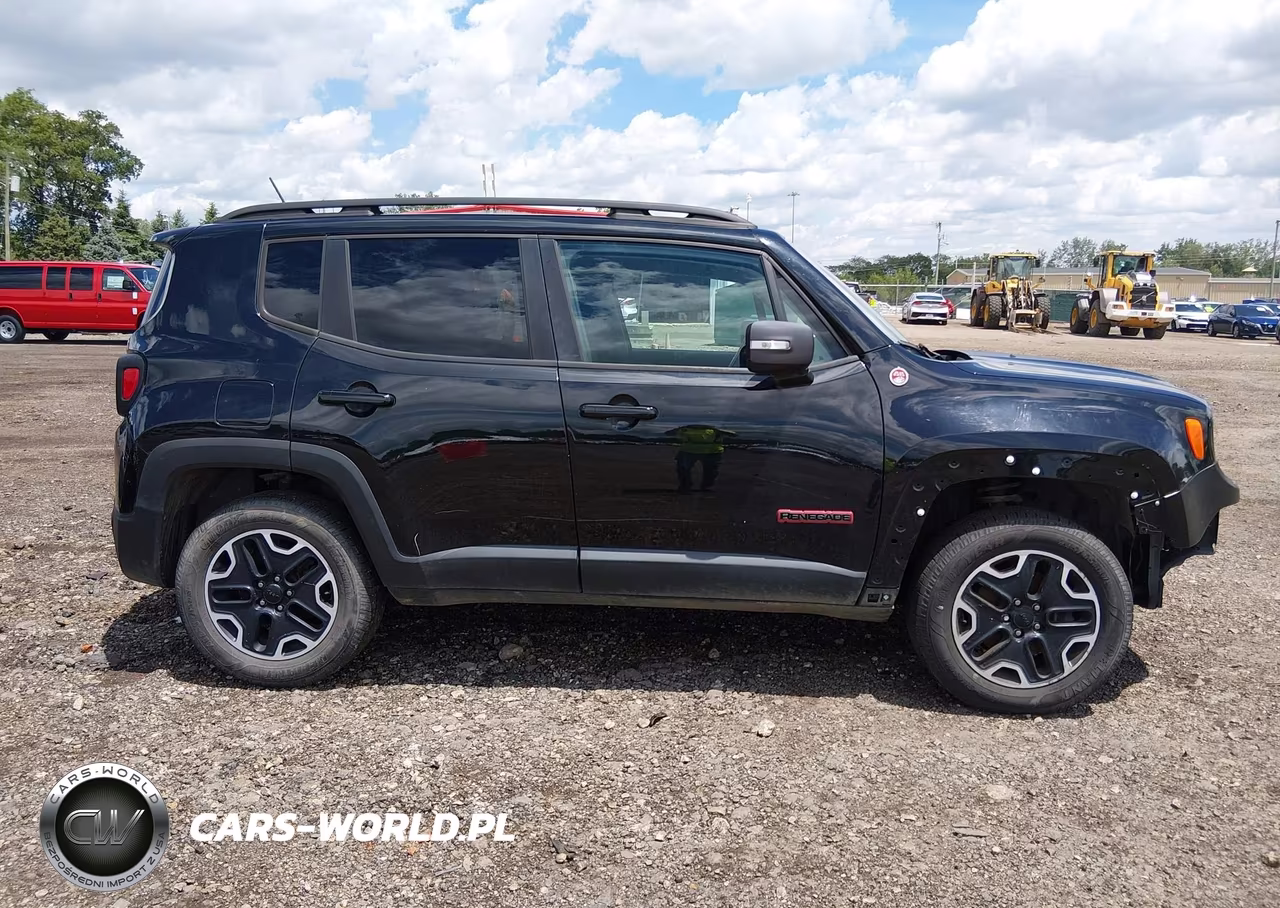 2017 Jeep Renegade Trailhawk 4X4 VIN:ZACCJBCB3HPF51757 - 13