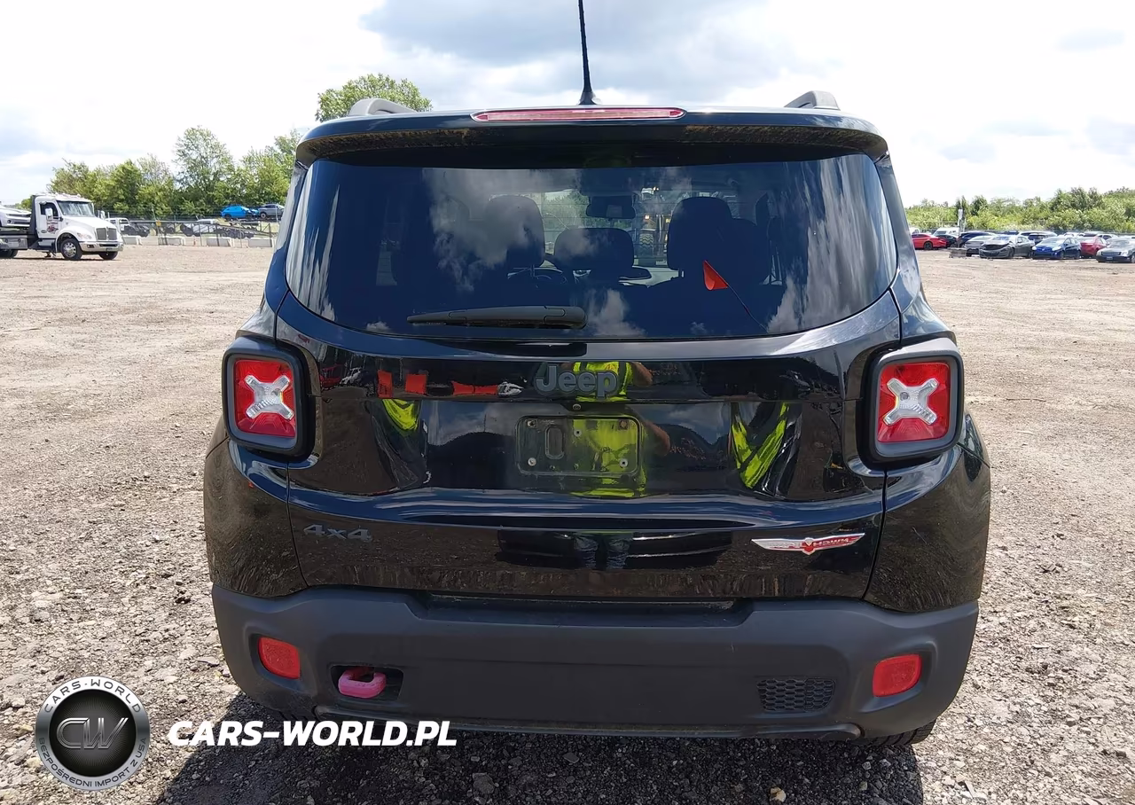 2017 Jeep Renegade Trailhawk 4X4 VIN:ZACCJBCB3HPF51757 - 16