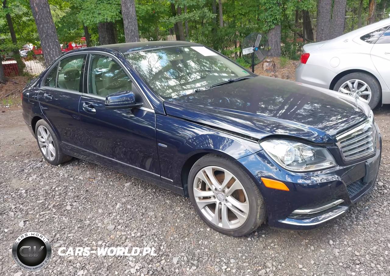 2012 Mercedes-Benz C 250 Luxury – zdjęcie 1 z 11