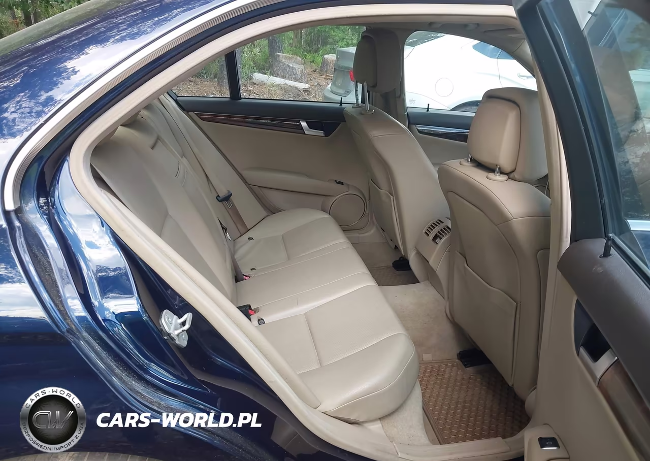 2012 Mercedes-Benz C 250 Luxury VIN:WDDGF4HBXCR214168 - 8