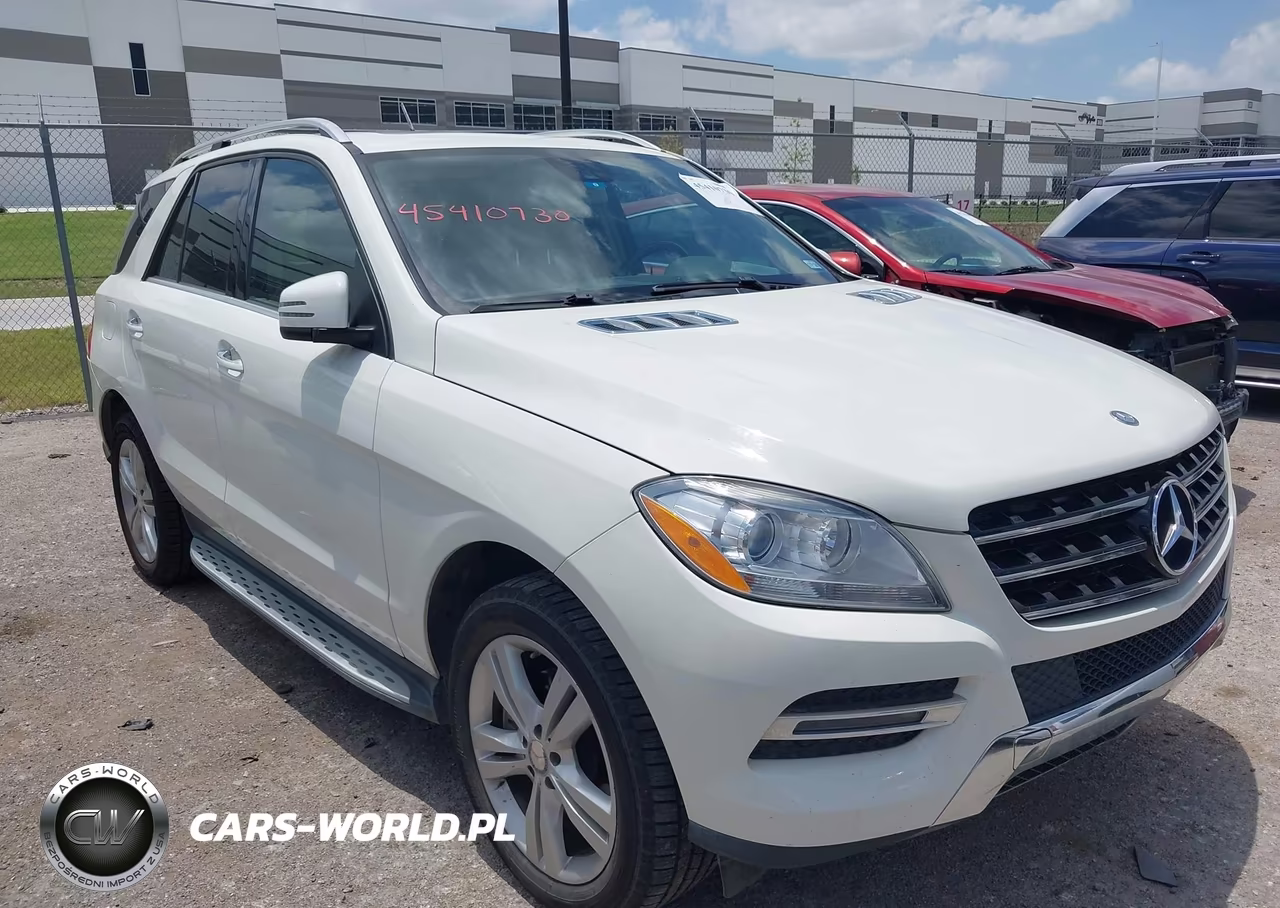 2013 Mercedes-Benz Ml 350 Bluetec 4Matic – zdjęcie 1 z 16
