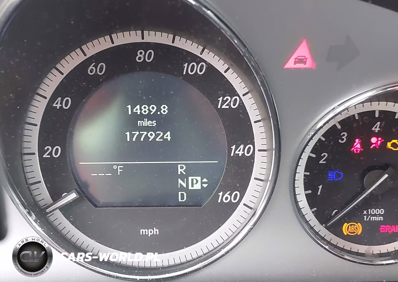 2011 Mercedes-Benz E 550 4Matic VIN:WDDHF9AB9BA440842 - 15