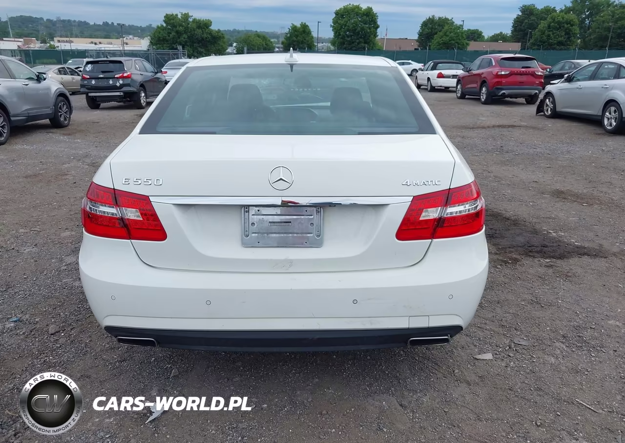 2011 Mercedes-Benz E 550 4Matic VIN:WDDHF9AB9BA440842 - 16