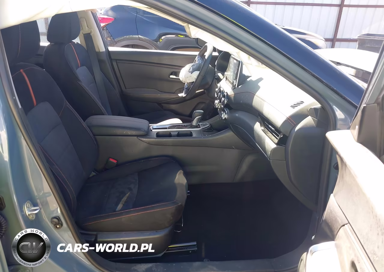 2025 Nissan Sentra Sr VIN:3N1AB8DV7SY416609 - 5