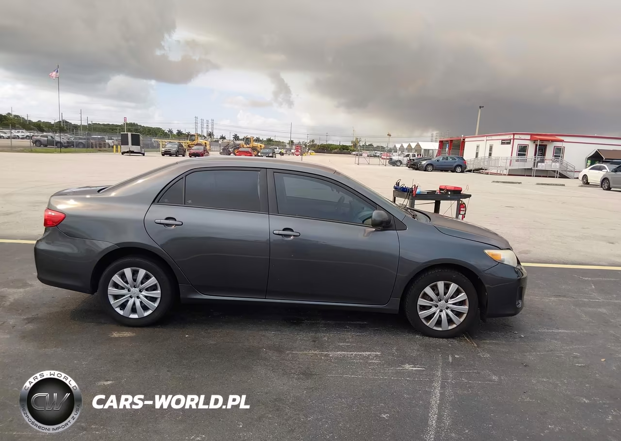 2012 Toyota Corolla Le VIN:2T1BU4EE2CC910591 - 12