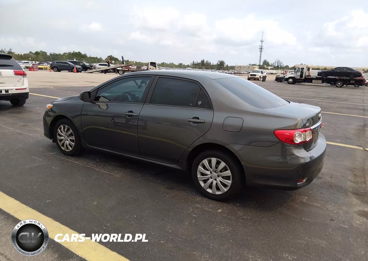 2012 Toyota Corolla Le VIN:2T1BU4EE2CC910591 - 3