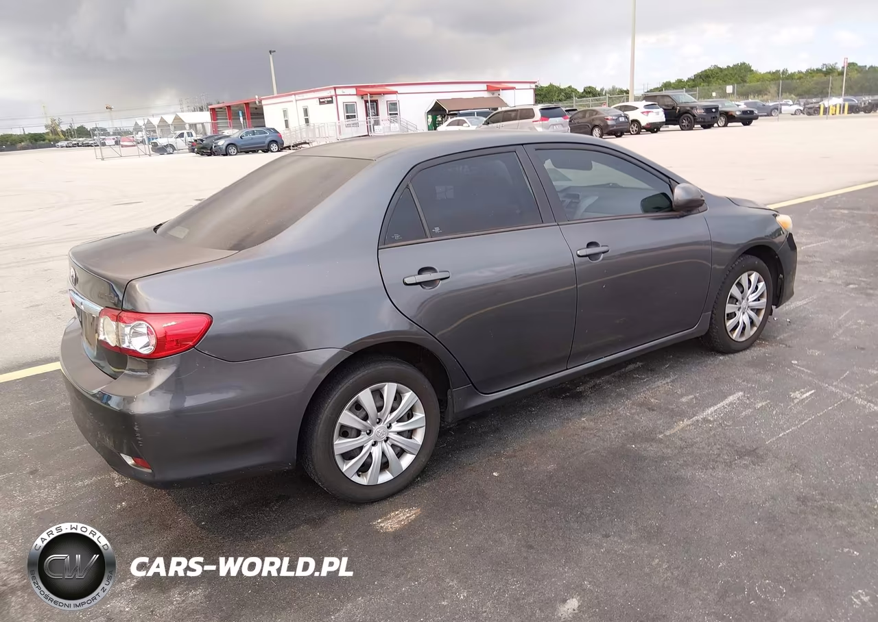 2012 Toyota Corolla Le VIN:2T1BU4EE2CC910591 - 4
