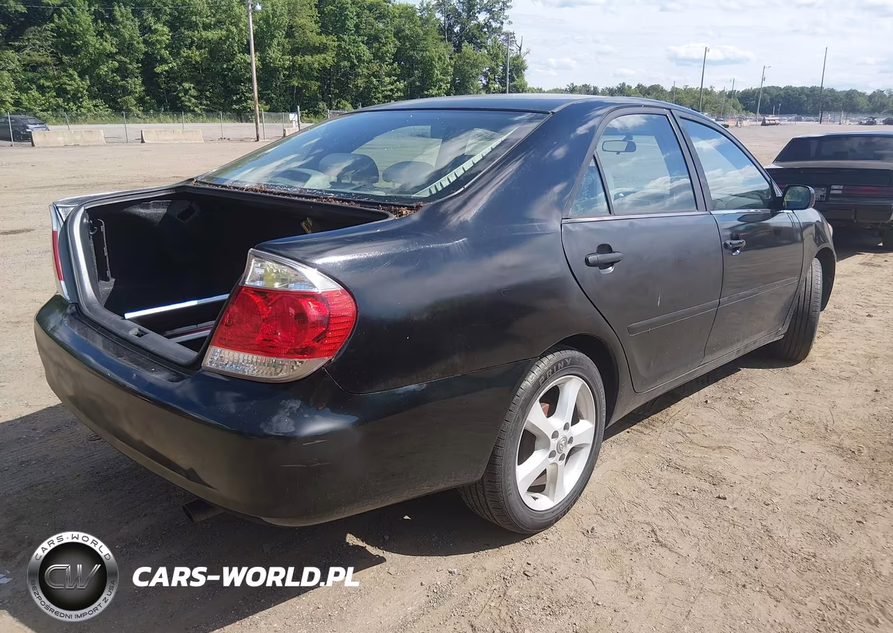 2005 Toyota Camry Std VIN:4T1BE32KX5U086178 - 4