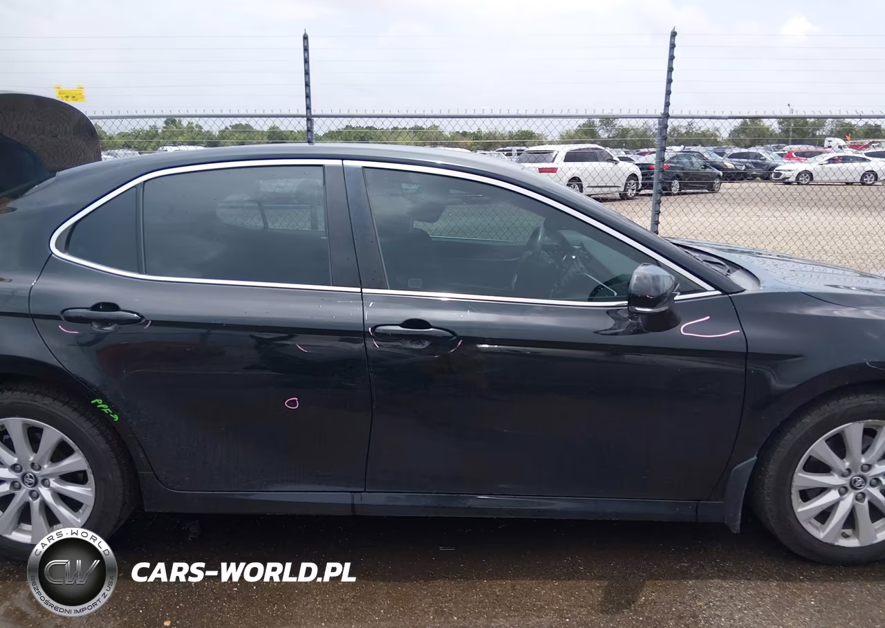 2018 Toyota Camry Le VIN:4T1B11HK0JU097224 - 14