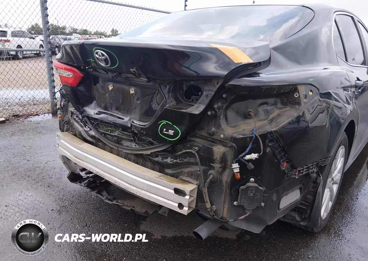 2018 Toyota Camry Le VIN:4T1B11HK0JU097224 - 6