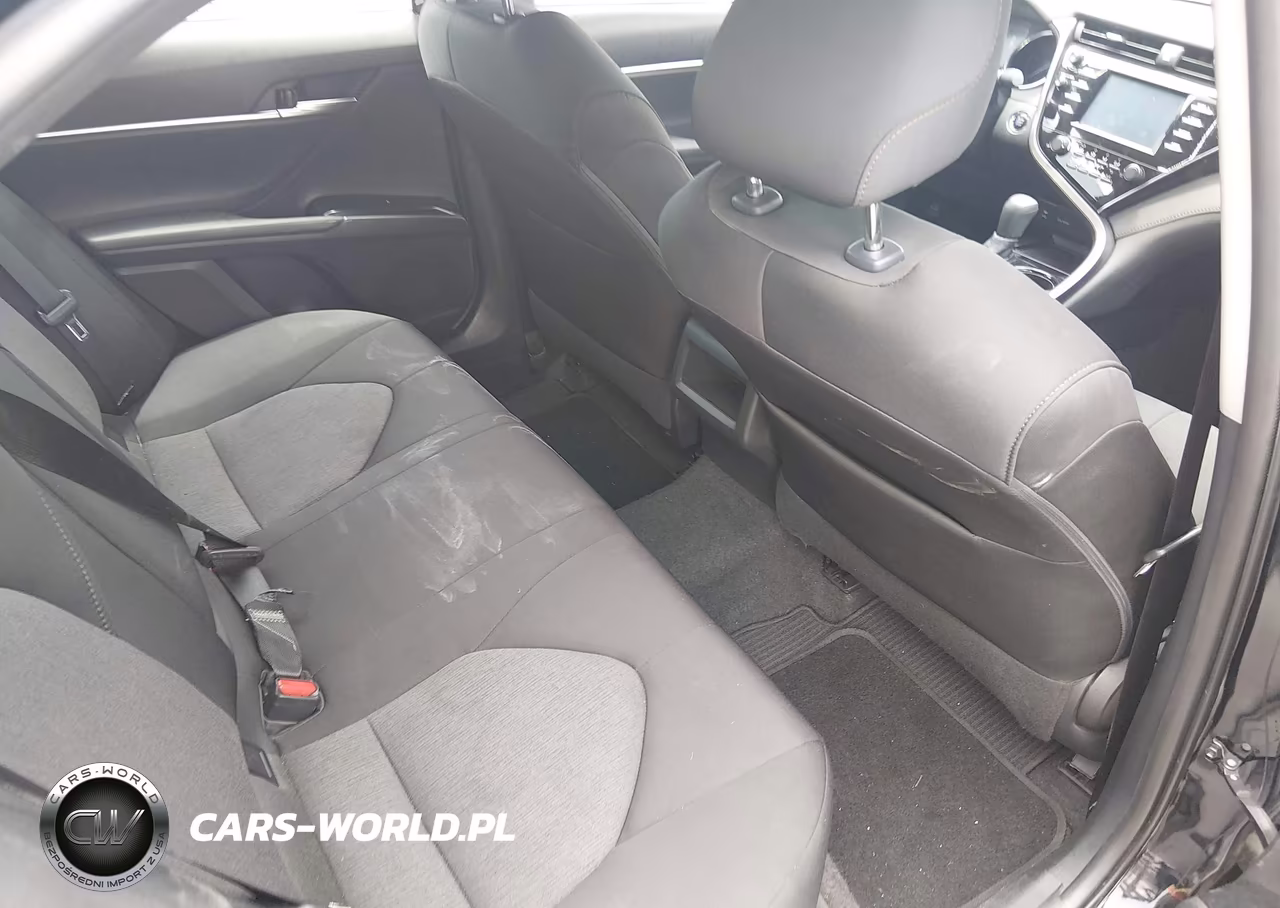 2018 Toyota Camry Le VIN:4T1B11HK0JU097224 - 8