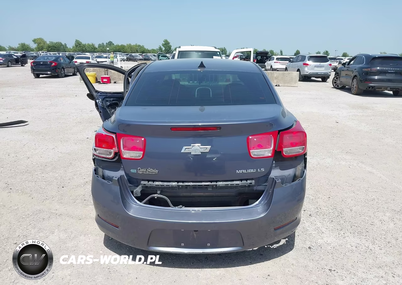 2014 Chevrolet Malibu 1Ls VIN:1G11B5SL4EF251233 - 16