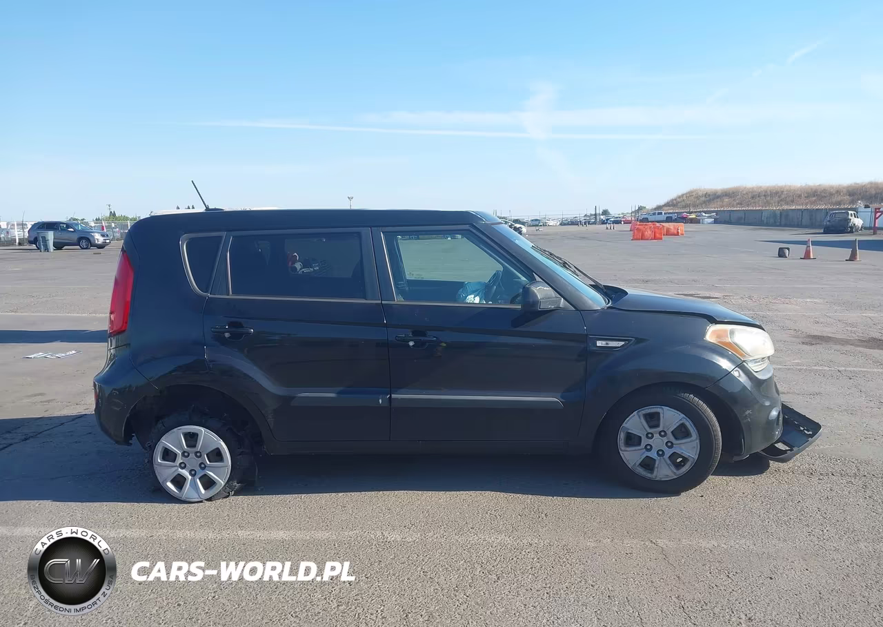 2012 Kia Soul VIN:KNDJT2A55C7430894 - 13