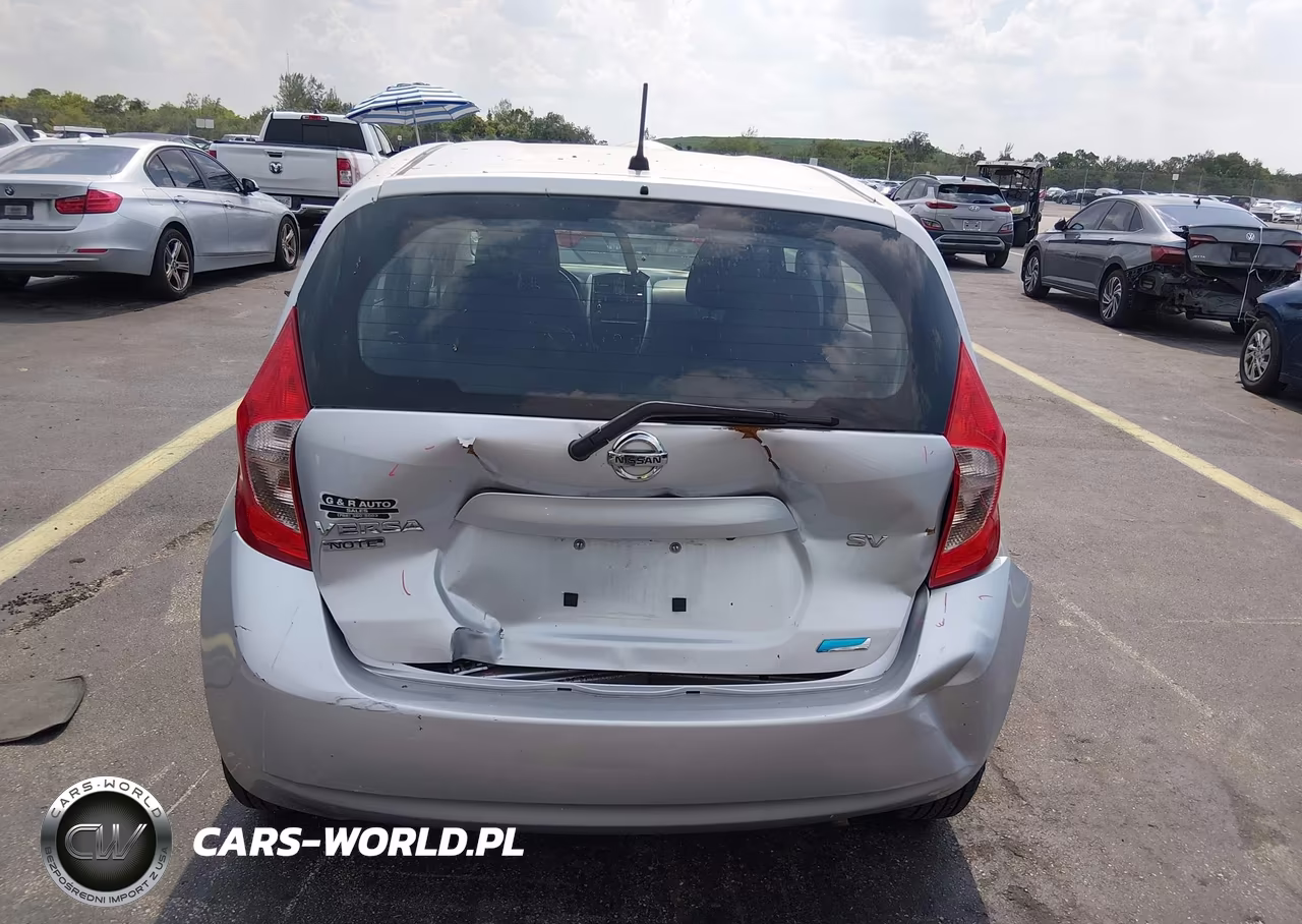 2015 Nissan Versa Note S (Sr)-S Plus-Sl-Sr-Sv VIN:3N1CE2CP3FL417355 - 17
