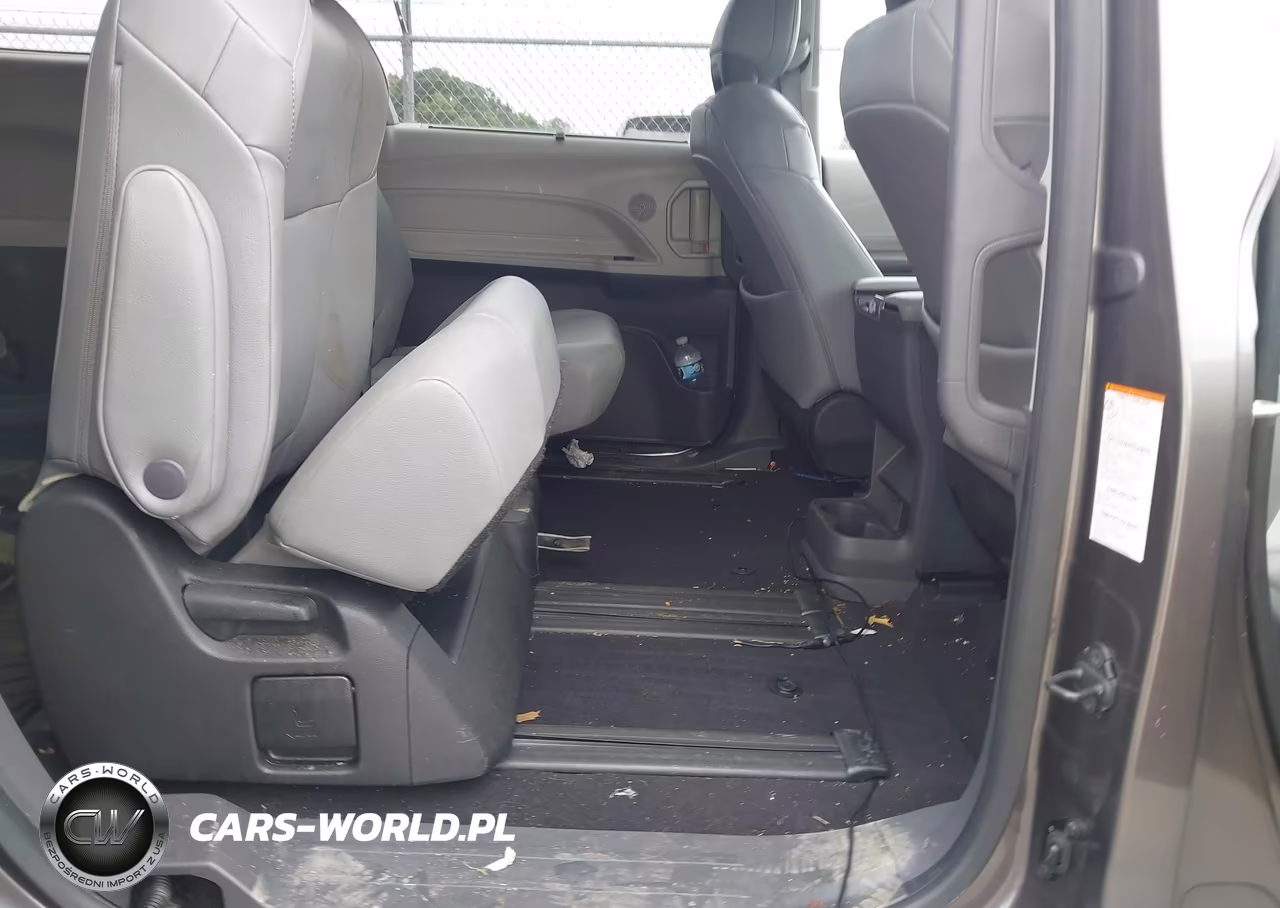 2022 Toyota Sienna Xle VIN:5TDYRKEC3NS111279 - 8
