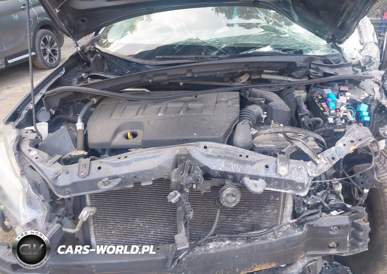 2018 Toyota Corolla Le VIN:5YFBURHE6JP810046 - 10