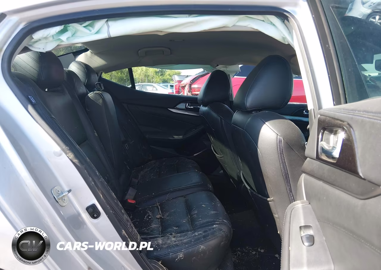 2019 Nissan Maxima 3.5 S VIN:1N4AA6AV9KC379179 - 8