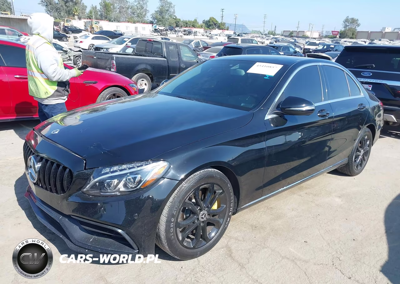 2017 Mercedes-Benz C 300 Luxury-Sport VIN:55SWF4JBXHU218426 - 2