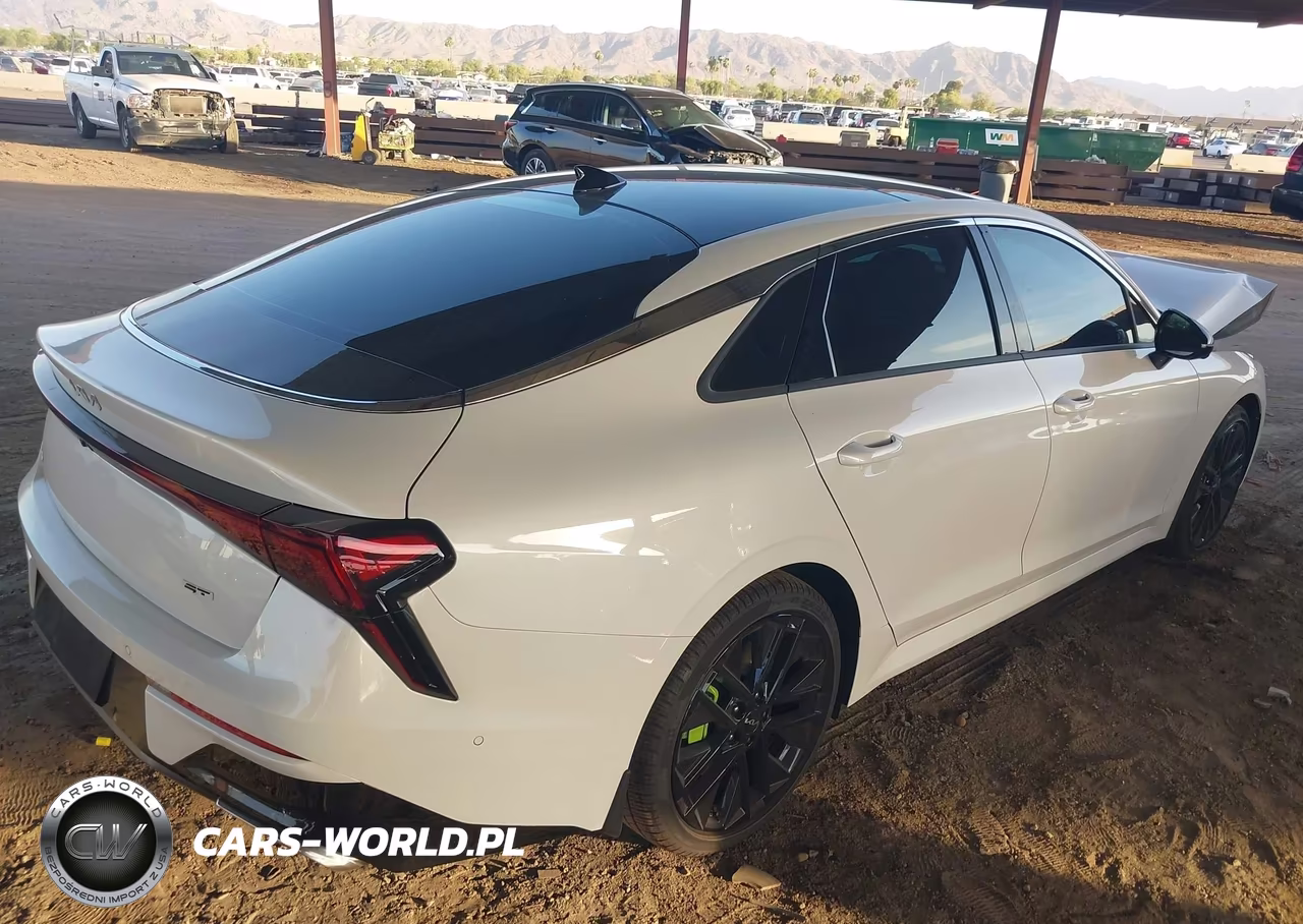 2026 Kia K5 Gt VIN:KNAG44J84T5432089 - 4