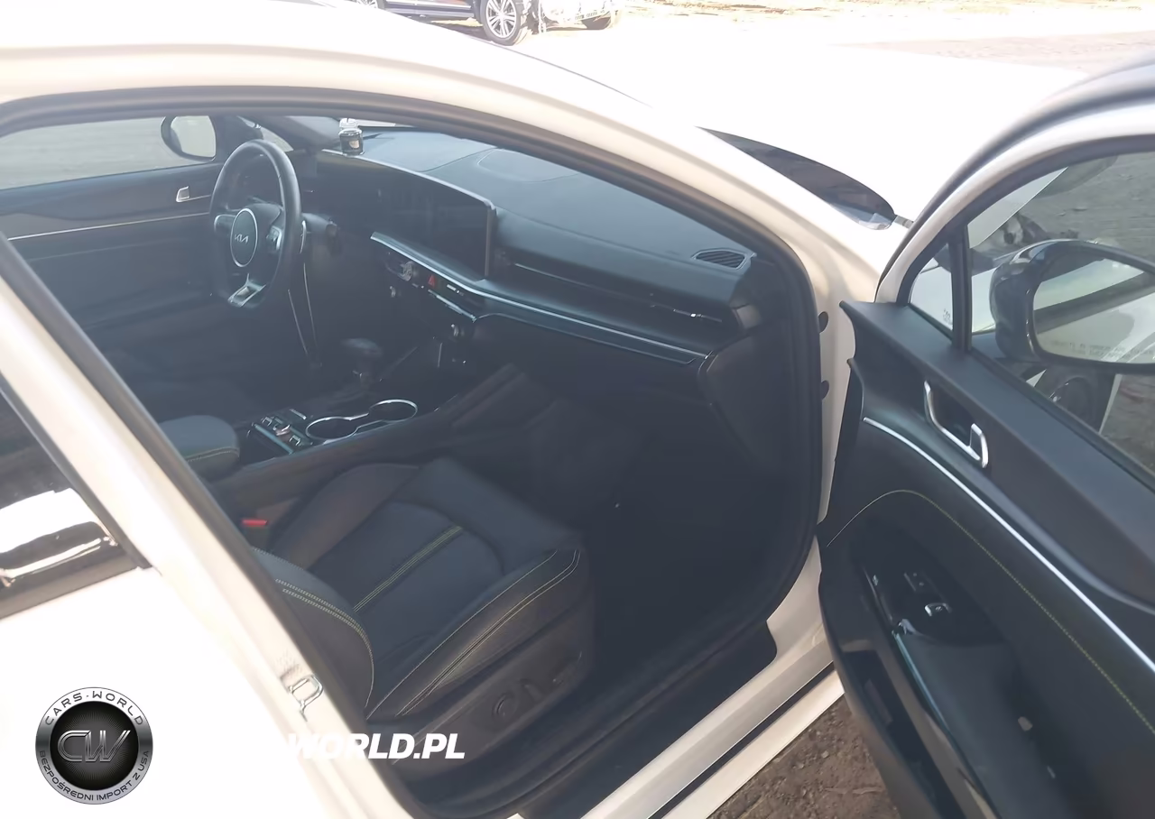 2026 Kia K5 Gt VIN:KNAG44J84T5432089 - 5