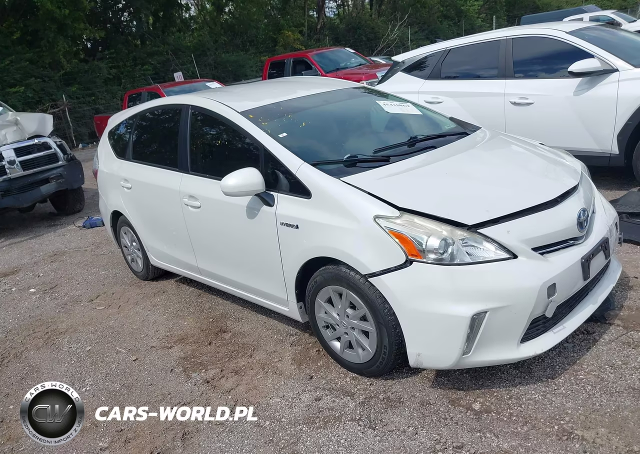 2014 Toyota Prius V Three – zdjęcie 1 z 16