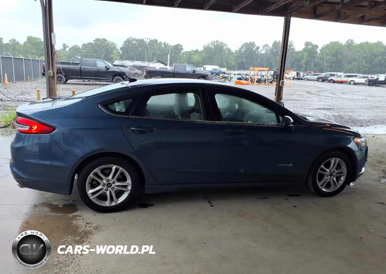 2018 Ford Fusion Hybrid S VIN:3FA6P0UU7JR235912 - 13