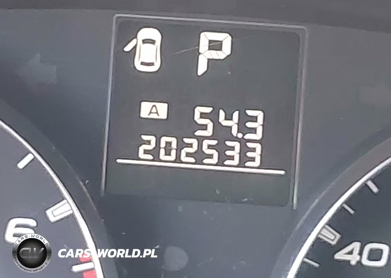 2010 Subaru Legacy 2.5I Limited VIN:4S3BMBJ60A3238636 - 7