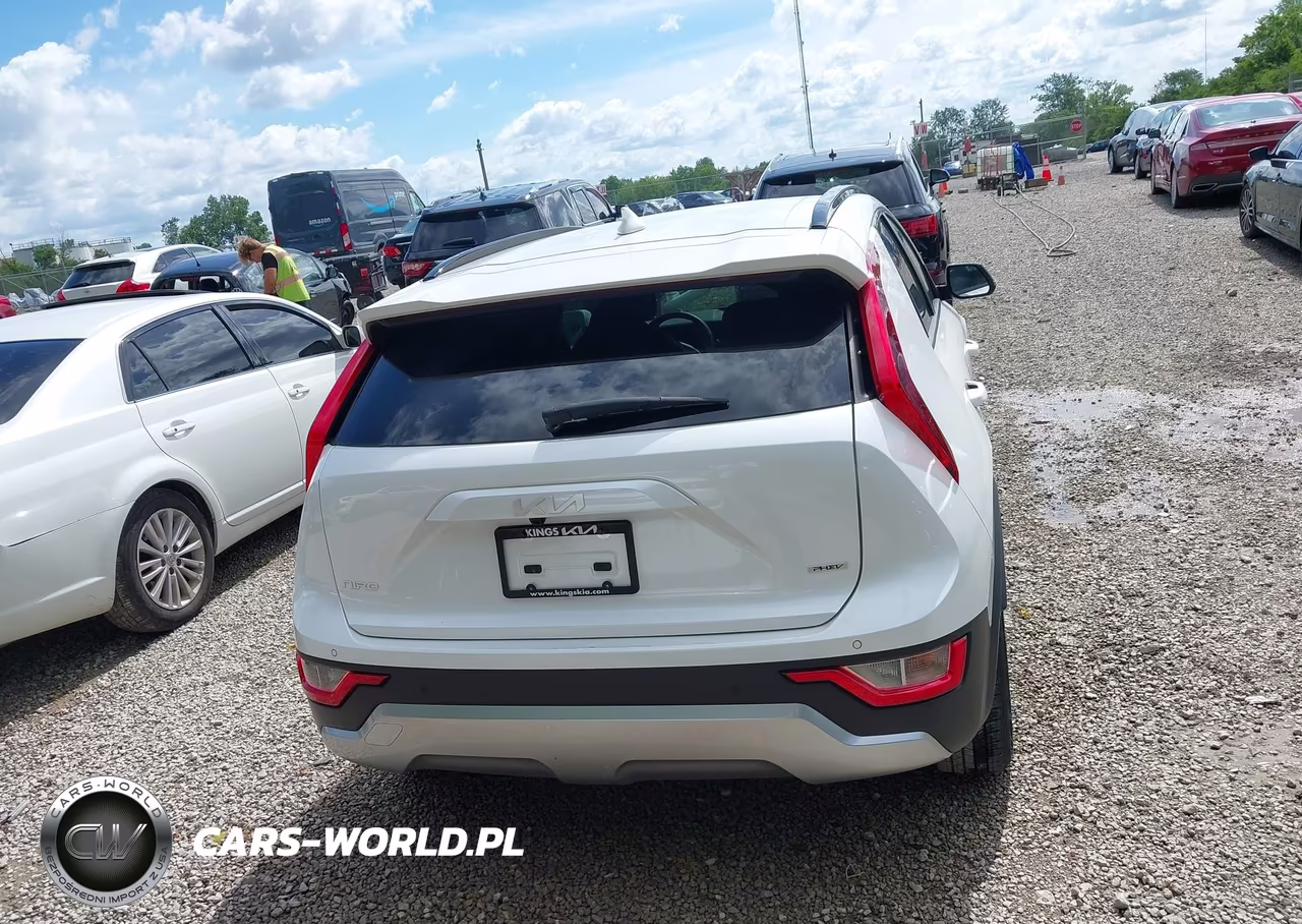 2023 Kia Niro Plug-In Hybrid Ex VIN:KNDCS3LF6P5077512 - 16