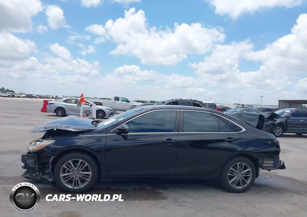 2016 Toyota Camry Se VIN:4T1BF1FK6GU539887 - 15