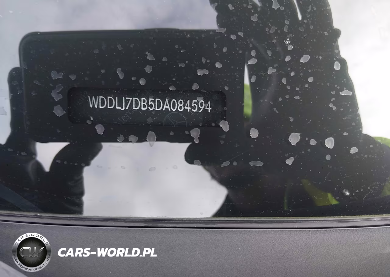 2013 Mercedes-Benz Cls 550 VIN:WDDLJ7DB5DA084594 - 9