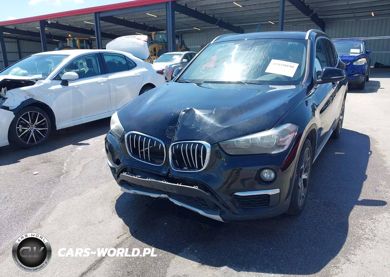 2018 BMW X1 xDrive28I VIN:WBXHT3C35J5K30979 - 6