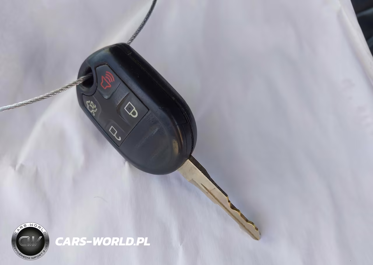 2014 Ford Mustang V6-V6 Premium VIN:1ZVBP8EM8E5328515 - 11