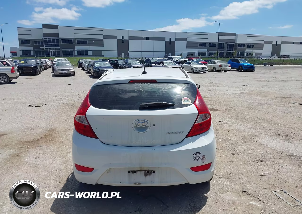 2015 Hyundai Accent Gs VIN:KMHCT5AE3FU217793 - 15