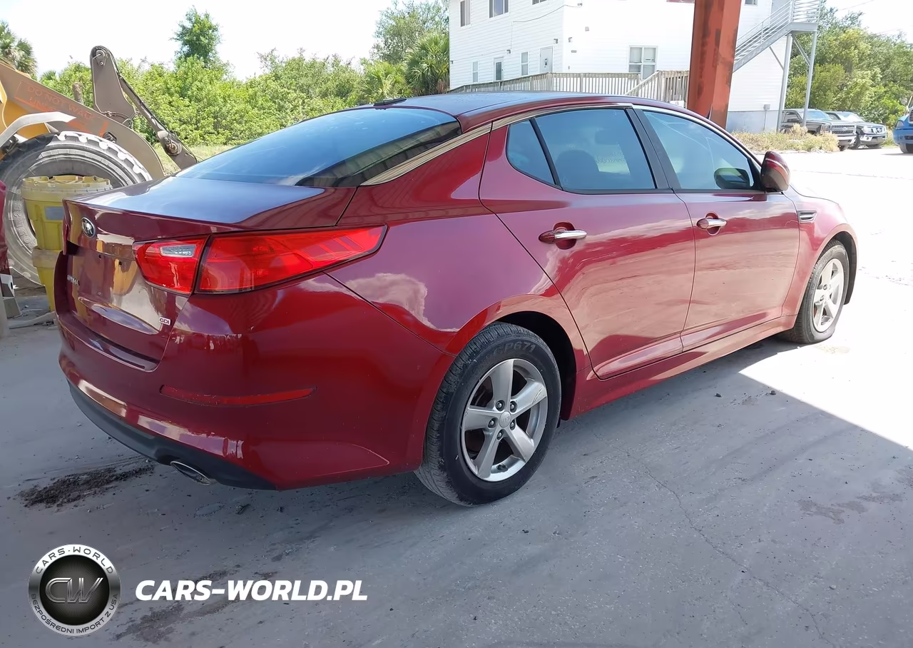 2015 Kia Optima Lx VIN:5XXGM4A75FG464883 - 4