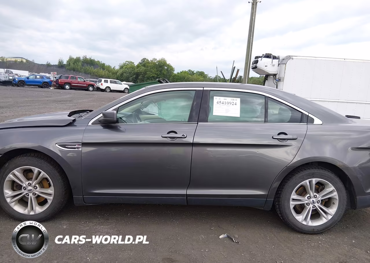 2016 Ford Taurus Se VIN:1FAHP2D89GG117027 - 14