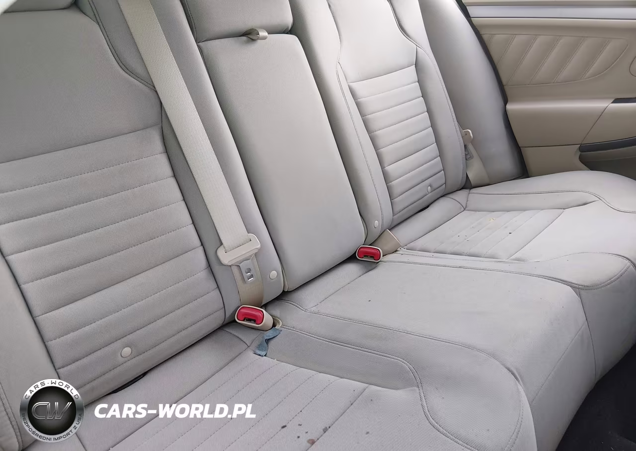 2016 Ford Taurus Se VIN:1FAHP2D89GG117027 - 8