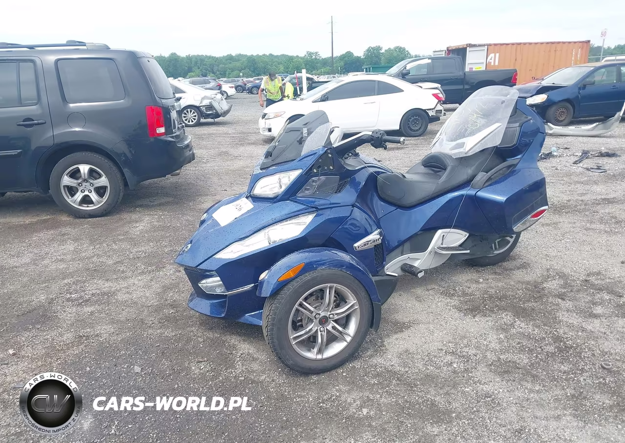 2011 Can-Am Spyder Roadster Rt VIN:2BXJBKC19BV001520 - 2