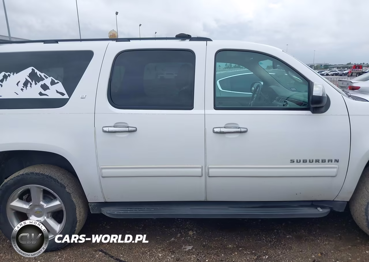 2012 Chevrolet Suburban 1500 Lt VIN:1GNSCJE06CR138017 - 13