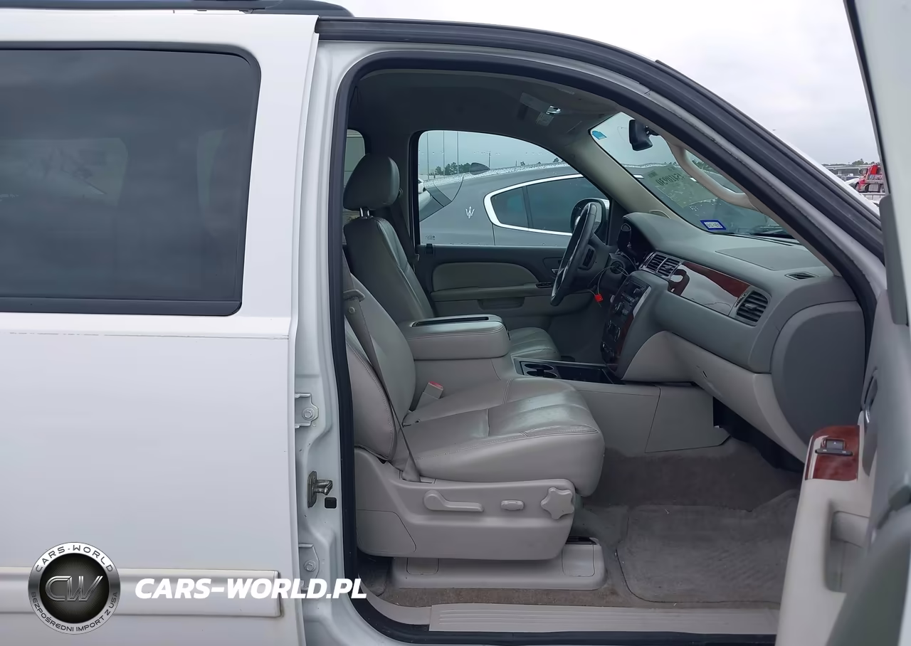 2012 Chevrolet Suburban 1500 Lt VIN:1GNSCJE06CR138017 - 5