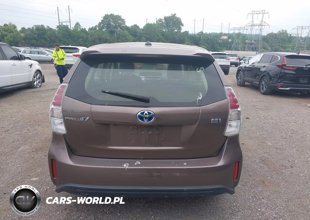 2016 Toyota Prius V Five VIN:JTDZN3EU0GJ046843 - 16