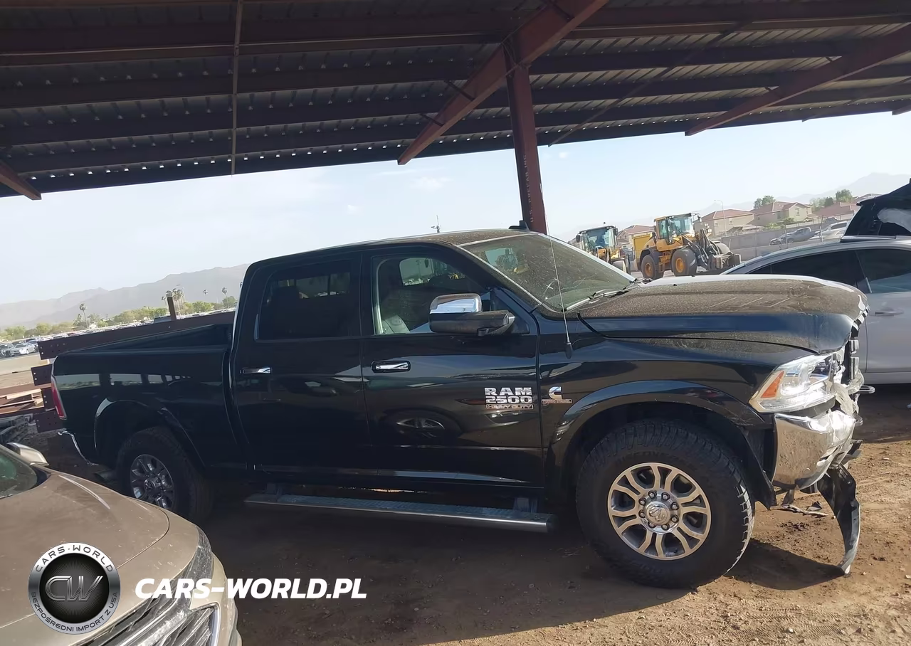 2017 Ram 2500 Limited 4X2 6'4 Box VIN:3C6UR4FL0HG744163 - 13