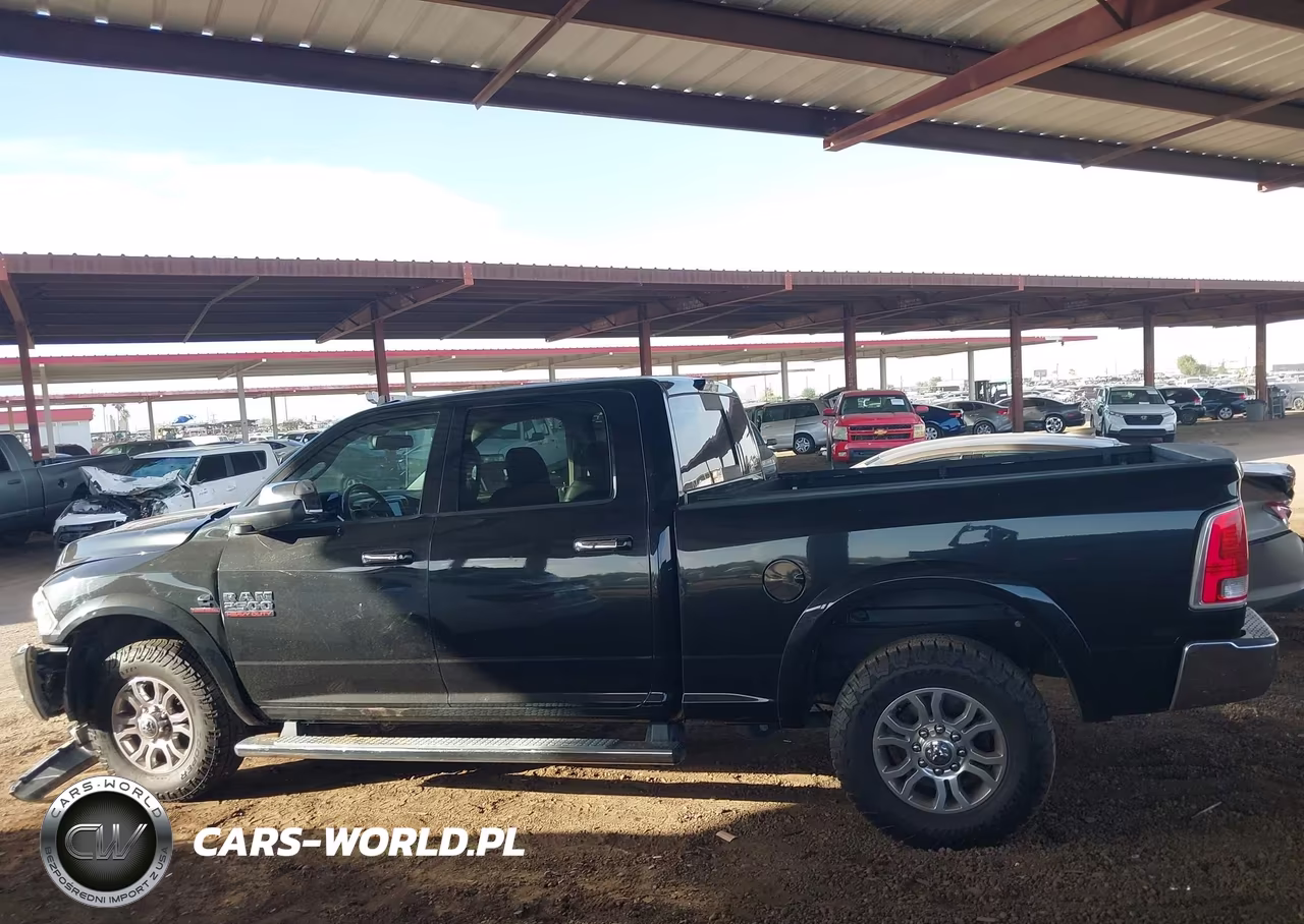 2017 Ram 2500 Limited 4X2 6'4 Box VIN:3C6UR4FL0HG744163 - 14