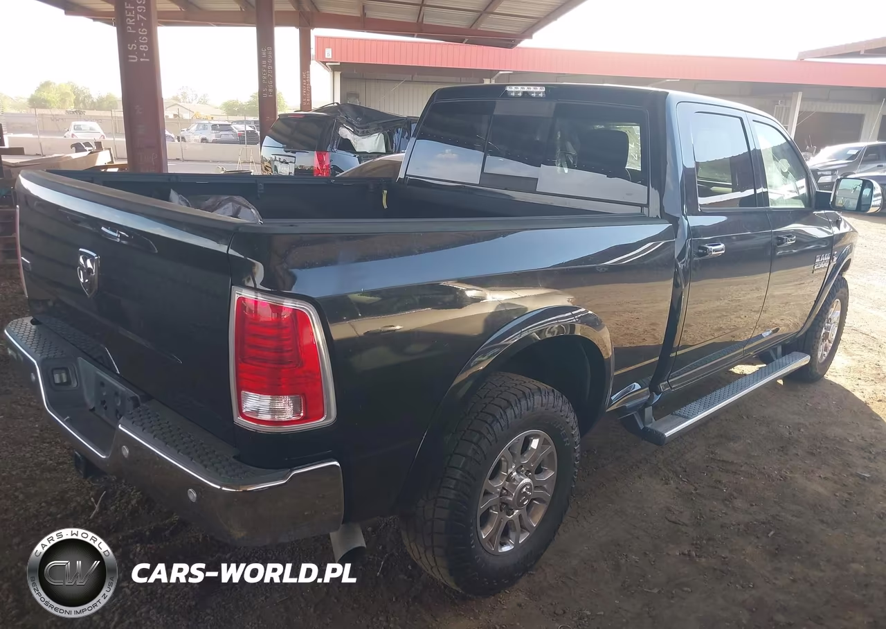2017 Ram 2500 Limited 4X2 6'4 Box VIN:3C6UR4FL0HG744163 - 4