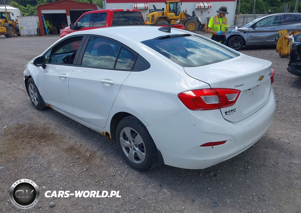 2016 Chevrolet Cruze Ls Auto VIN:1G1BC5SM0G7273074 - 3