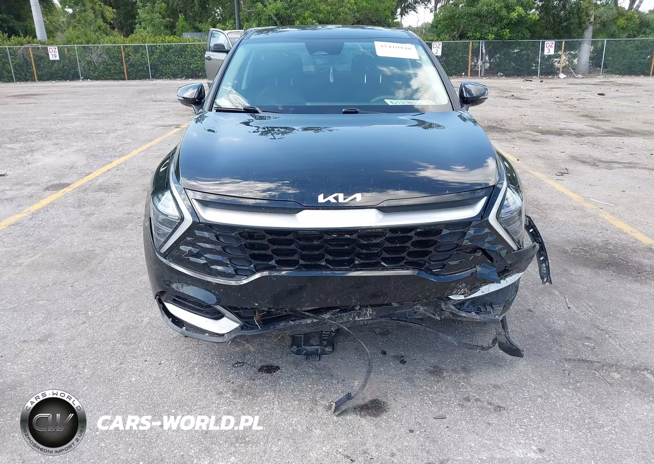 2025 Kia Sportage Ex VIN:5XYK33DF9SG283768 - 12
