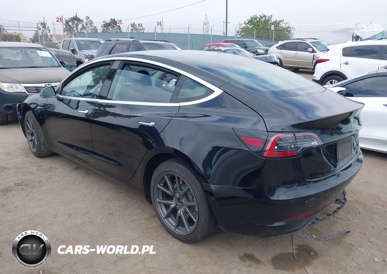 2018 Tesla Model 3 Long Range-Mid Range VIN:5YJ3E1EA0JF021133 - 3