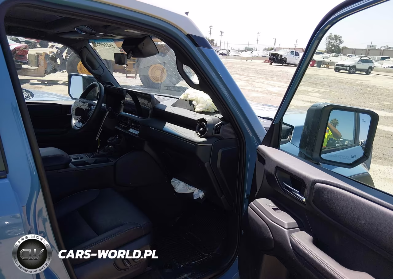 2025 Toyota Land Cruiser Base VIN:JTEABFAJXSK026813 - 5