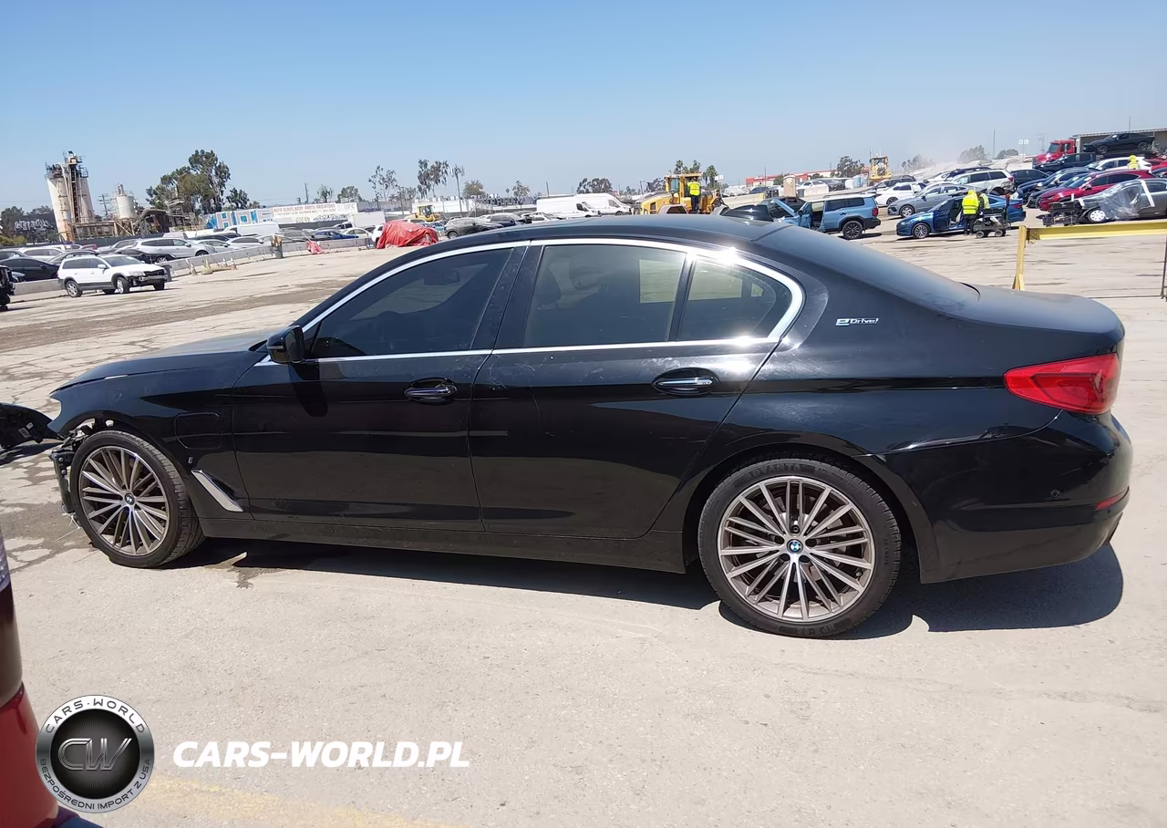 2018 BMW 530E Iperformance VIN:WBAJA9C57JB252232 - 15